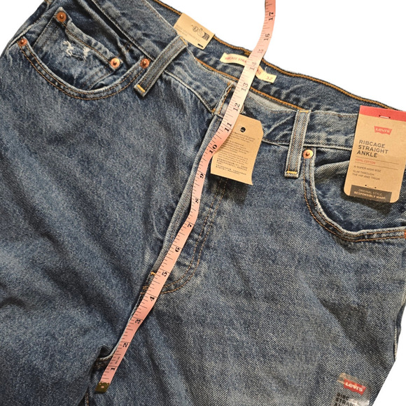 NWT Levi's Womens Button Fly Ribcage Straight Ankle Denim Jeans levis size 32 - Picture 9 of 11